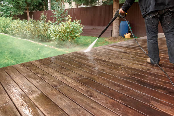 Best Deck and Patio Pressure Washing in East Speer, NC